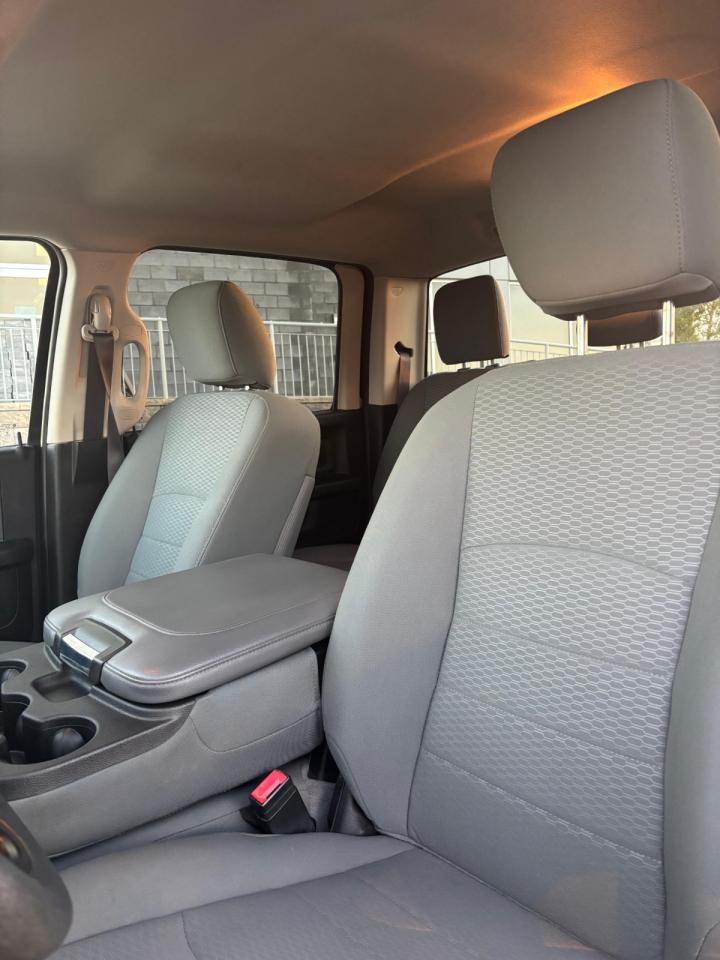2020 RAM 1500 Tradesman, ST Photo4