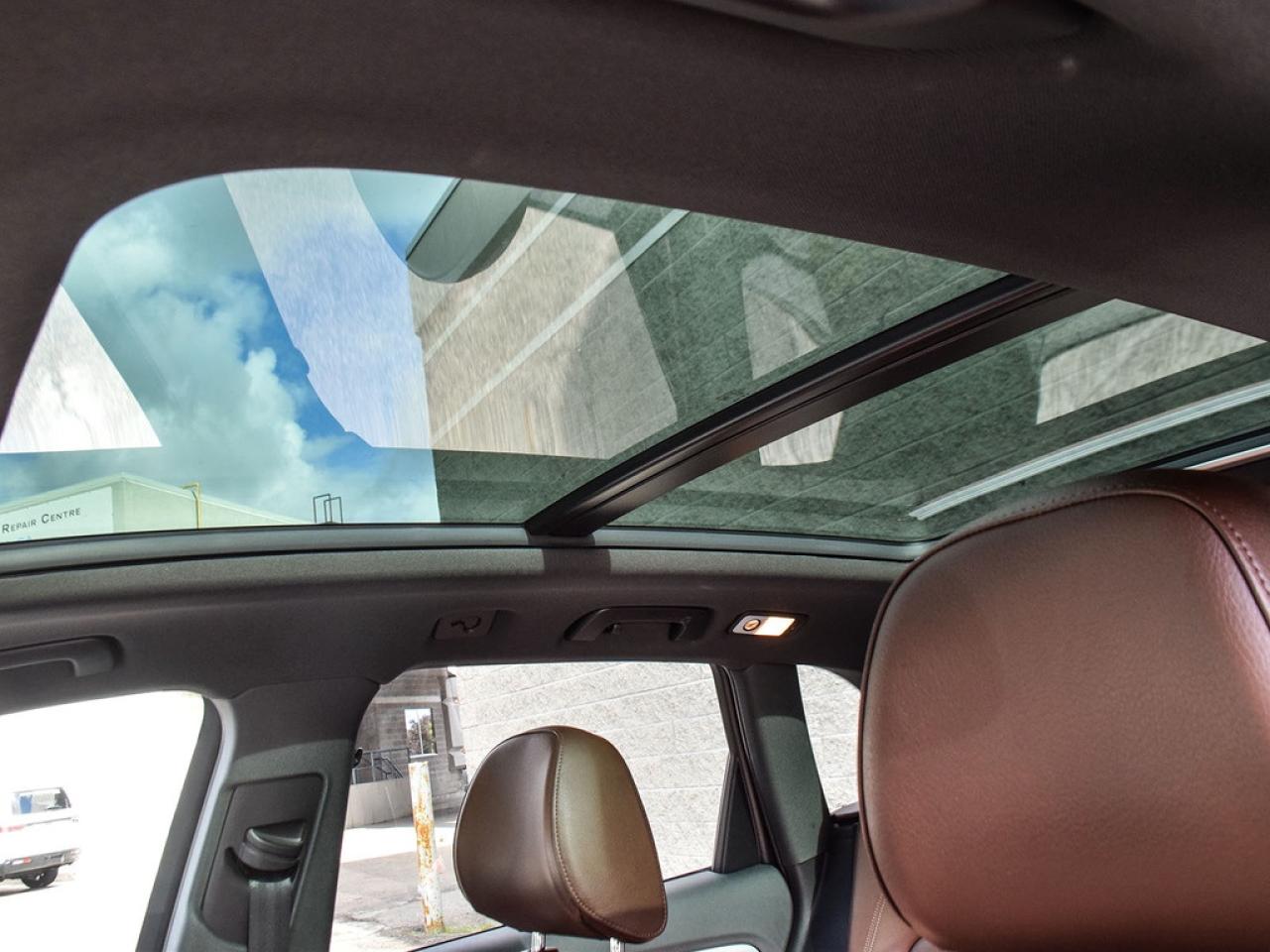 2015 Audi Q5 2.0T Progressiv |SADDLELEATHER|UTOPIABLUE|ROOF|ASIS|17SALLOYS| Photo