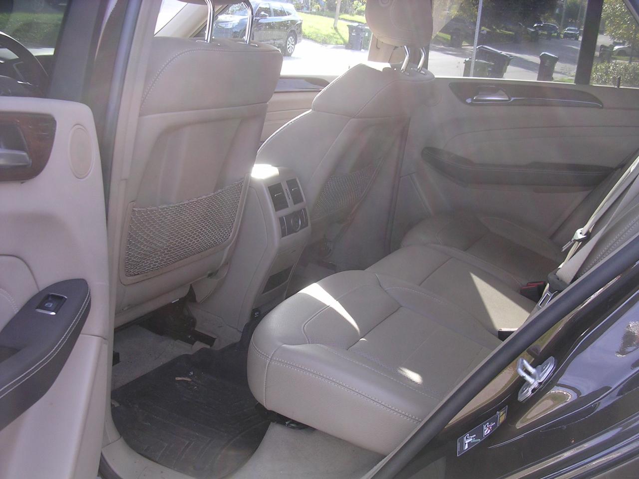 2015 Mercedes-Benz M-Class 4MATIC 4dr ML 350 BlueTEC - Photo #7