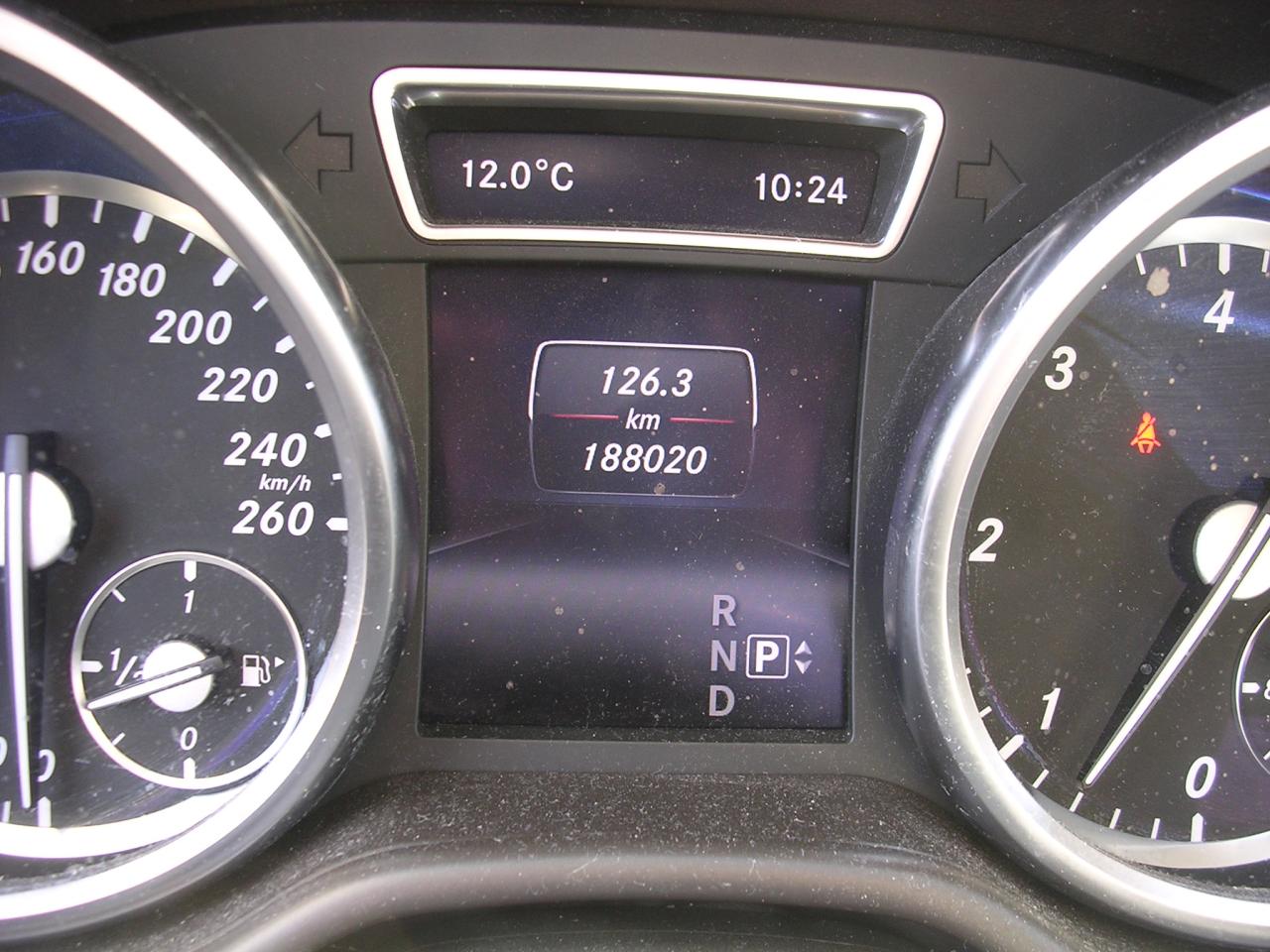 2015 Mercedes-Benz M-Class 4MATIC 4dr ML 350 BlueTEC - Photo #12