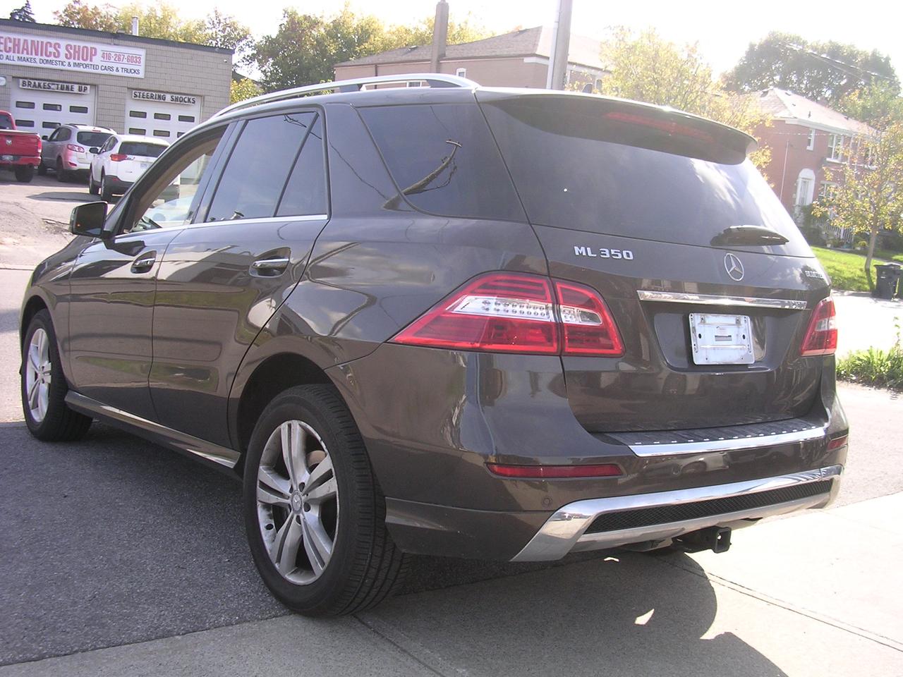 2015 Mercedes-Benz M-Class 4MATIC 4dr ML 350 BlueTEC Photo