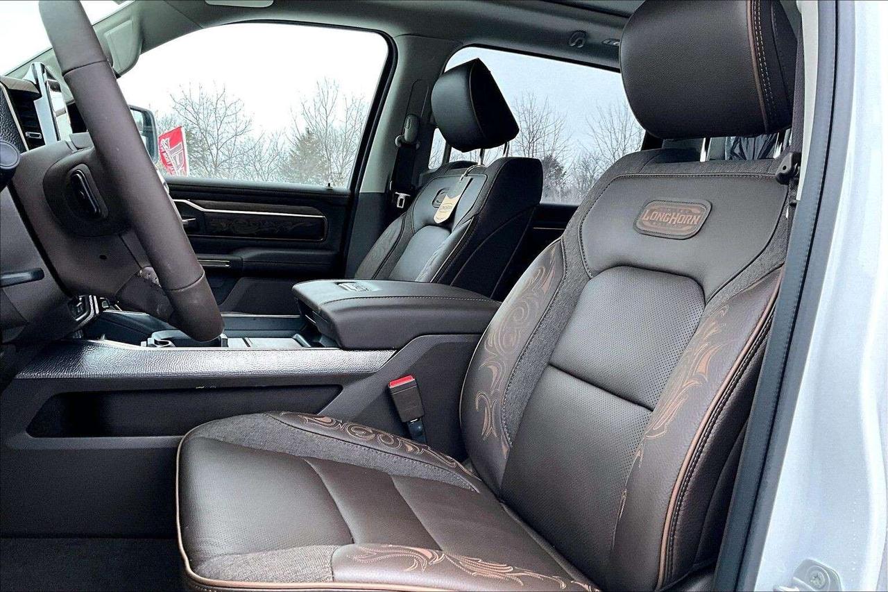 2026 RAM 1500 LONGHORN | 6FT BOX | Level A | Off Road Pkg | 4x4 Photo