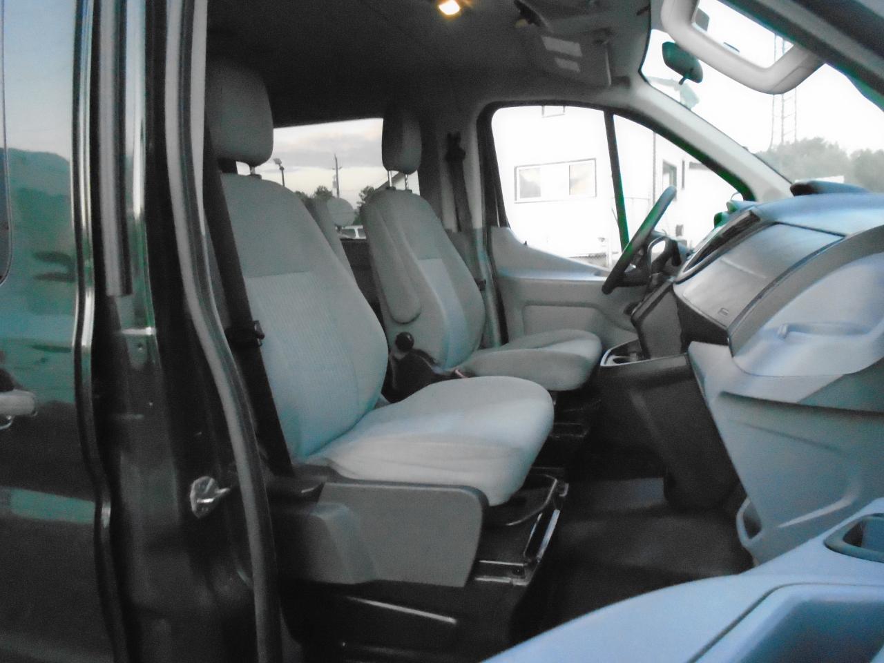 2015 Ford Transit T-150 130 passenger  Low Roof XLT Sliding RH Dr - Photo #14