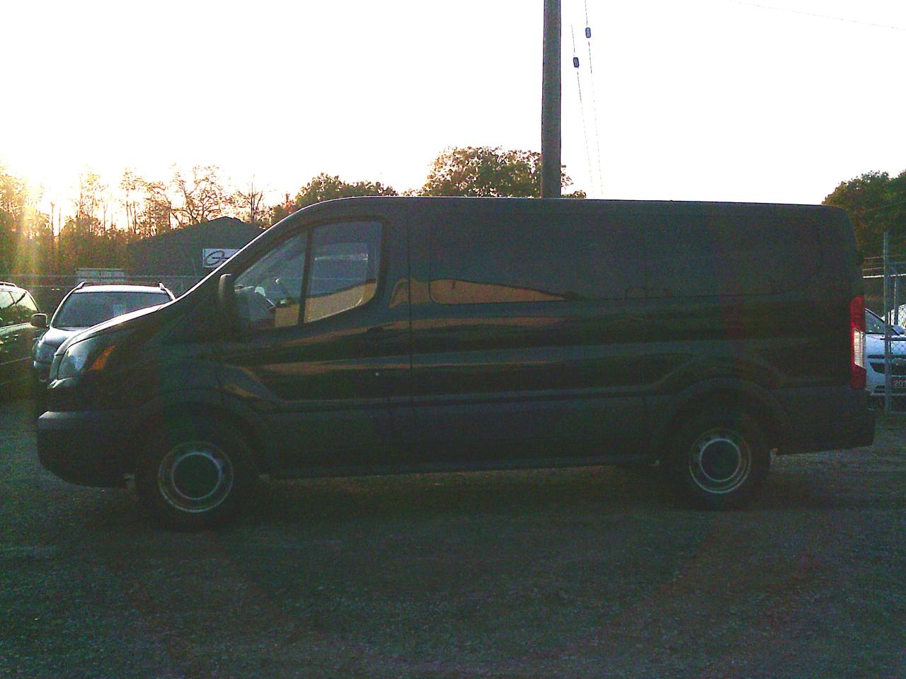 2015 Ford Transit T-150 130 passenger Low Roof XLT 8 Passenger - Photo #5