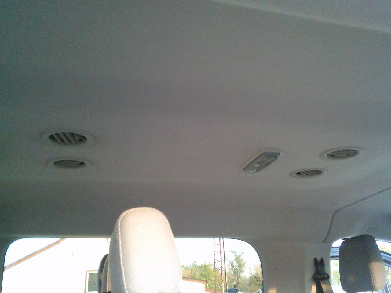 2015 Ford Transit T-150 130 passenger Low Roof XLT 8 Passenger - Photo #24