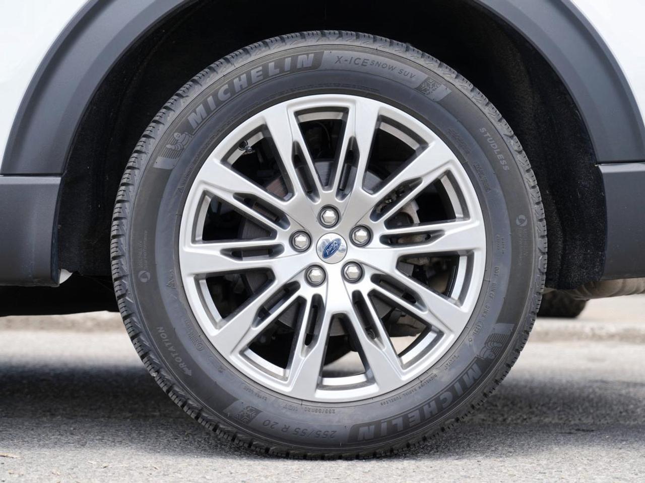 2025 Ford Explorer Platinum | Not A Photo