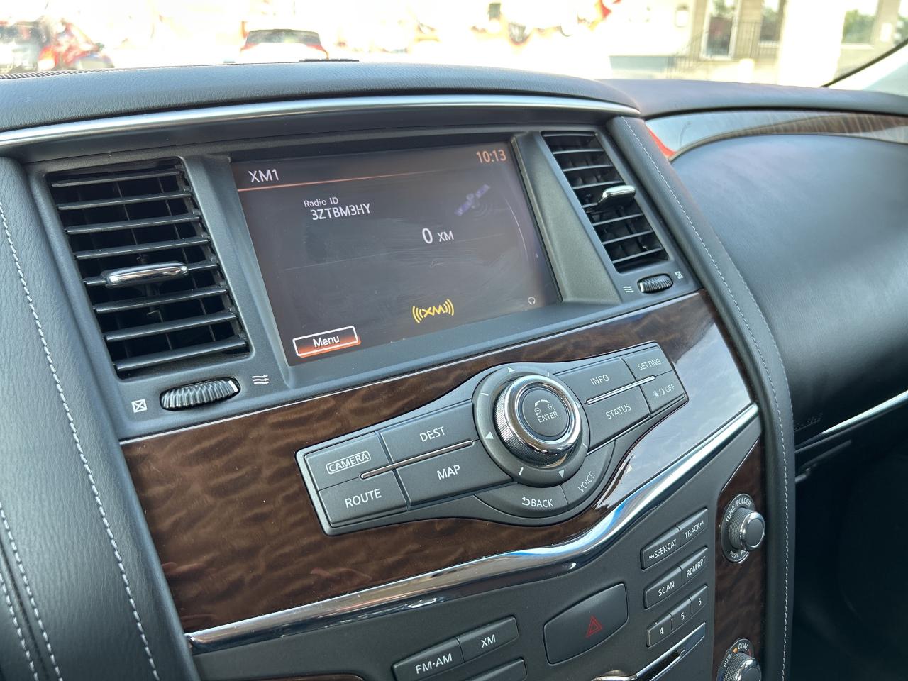 2017 Nissan Armada PLATINUM, CLEAN CARFAX, 7 PASS, HEATED LEATHER! - Photo #21