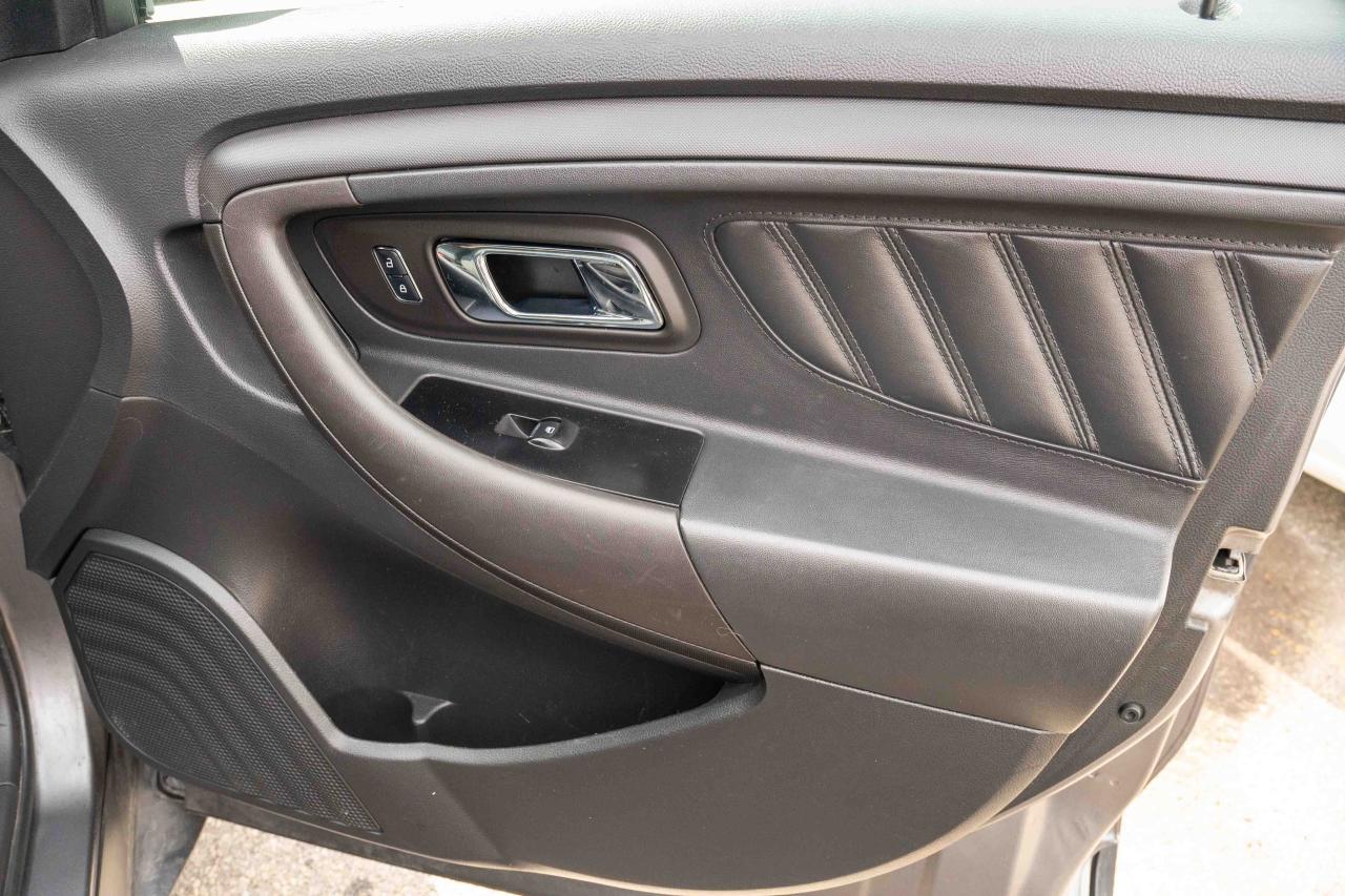 2015 Ford Taurus AWD POLICE INTERCEPTOR SEDAN - Photo #43