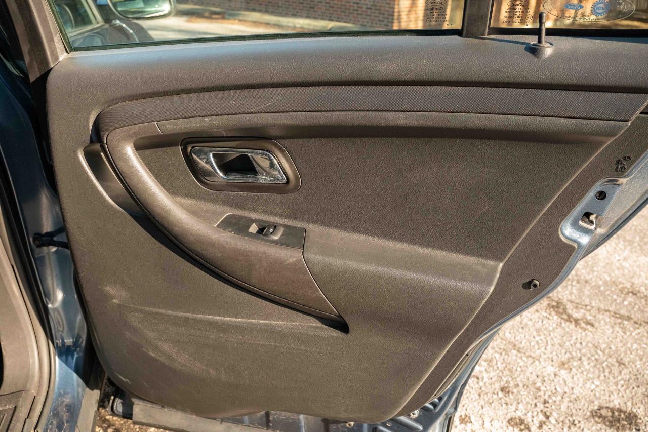 2015 Ford Taurus AWD POLICE INTERCEPTOR SEDAN - Photo #26