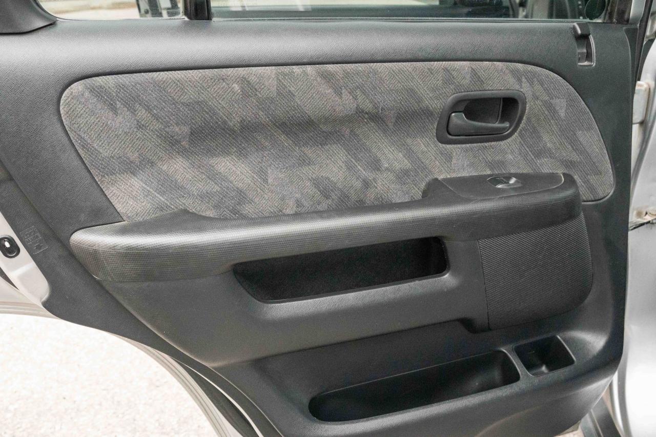 2003 Honda CR-V EX AWD - Photo #39