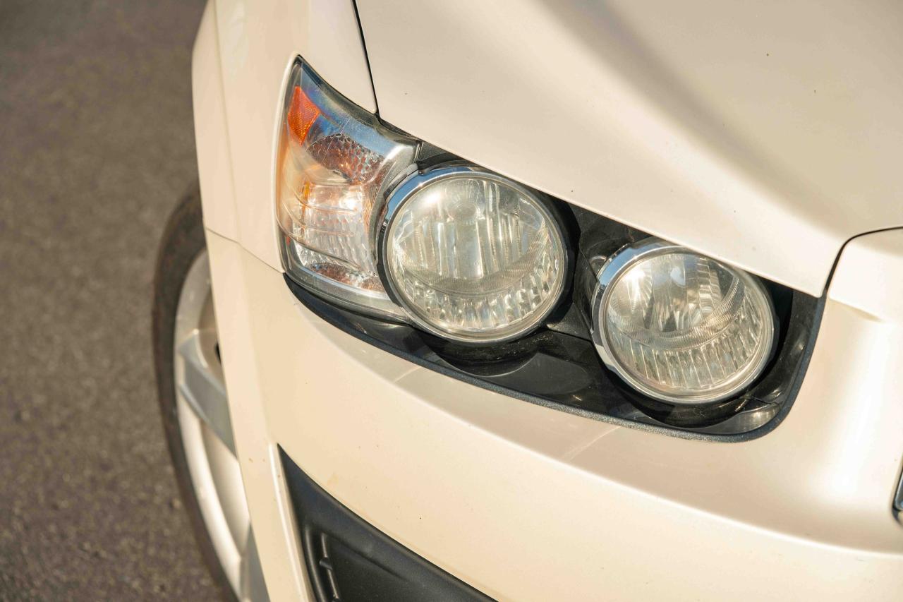 2015 Chevrolet Sonic LTZ - Photo #7