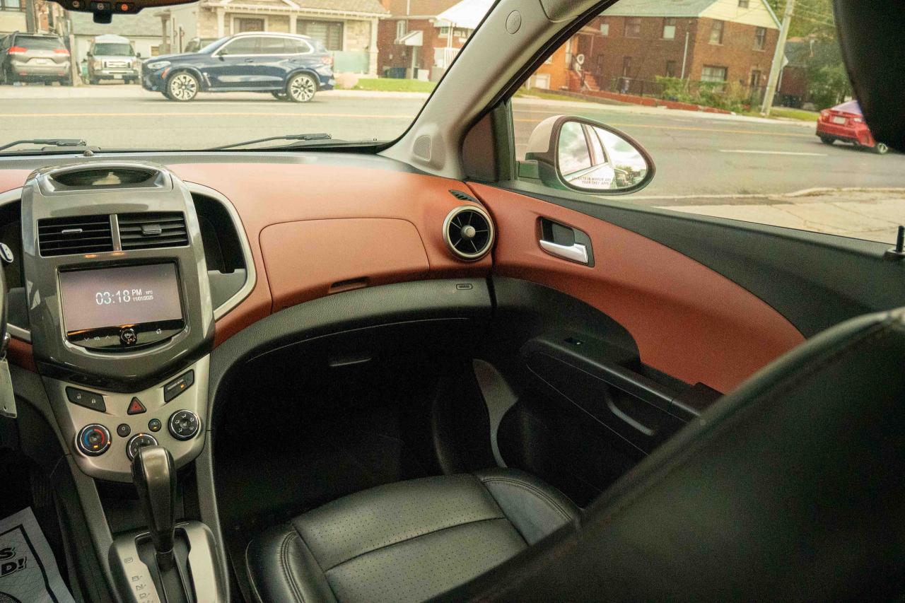 2015 Chevrolet Sonic LTZ - Photo #38