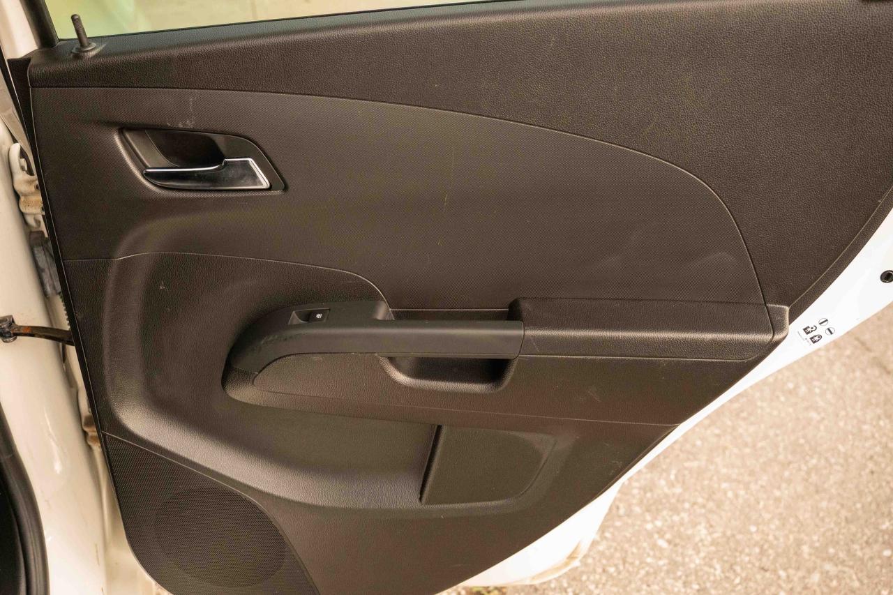 2015 Chevrolet Sonic LTZ - Photo #42