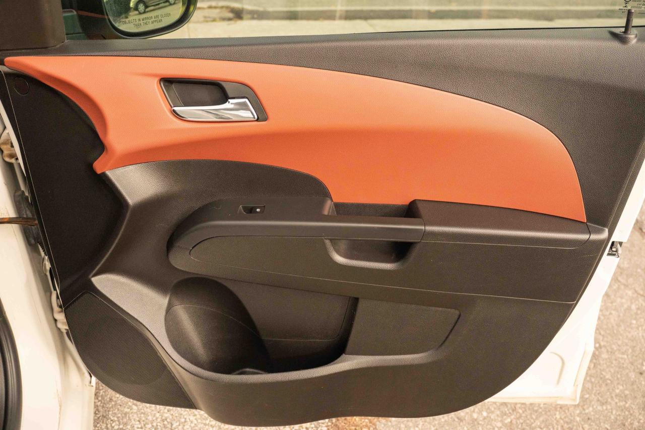 2015 Chevrolet Sonic LTZ - Photo #44