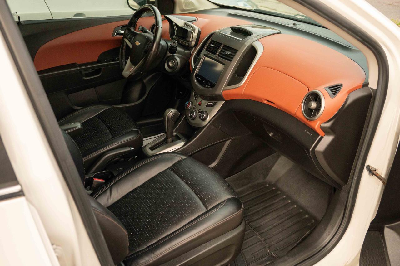 2015 Chevrolet Sonic LTZ - Photo #45