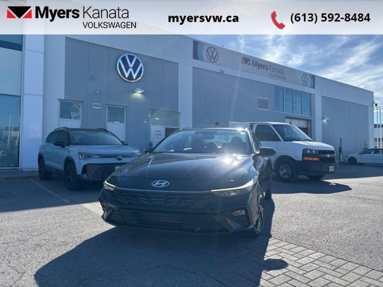 Used 2024 Hyundai Elantra Preferred IVT w/Tech Pkg for sale in Kanata, ON