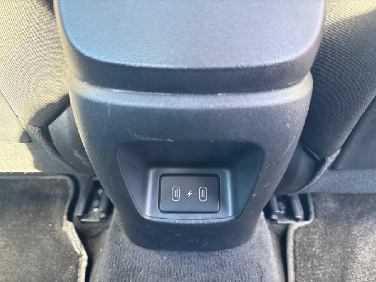 2024 Hyundai Elantra Preferred IVT w/Tech Pkg Photo