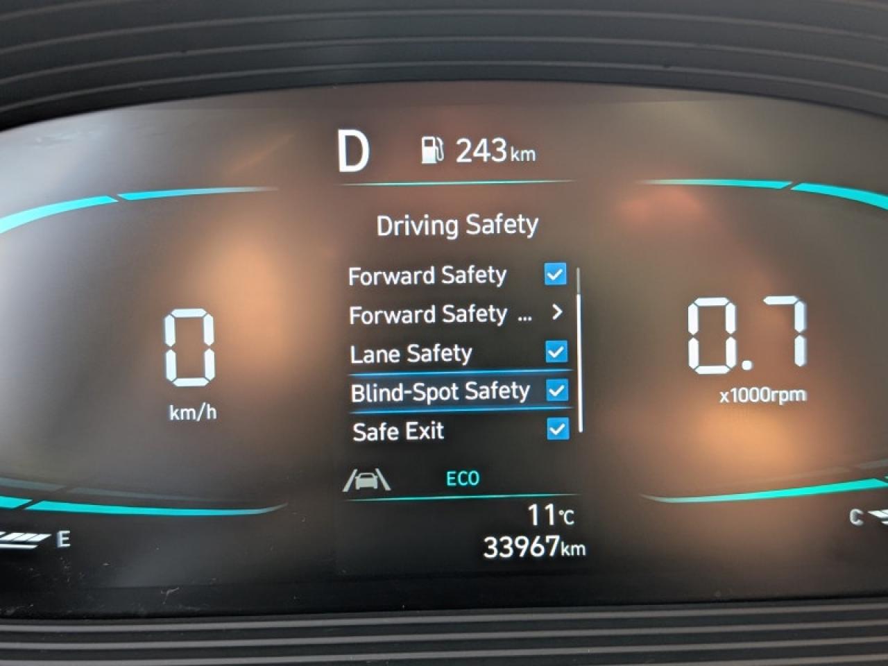 2025 Hyundai Venue Preferred IVT  **CLEAN CF - 1 OWNER** Photo