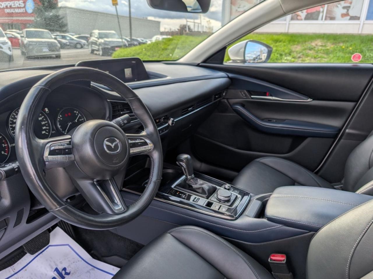 2021 Mazda CX-30 GS Luxury  **VERY LOW KMS - LUXURY PKG** Photo