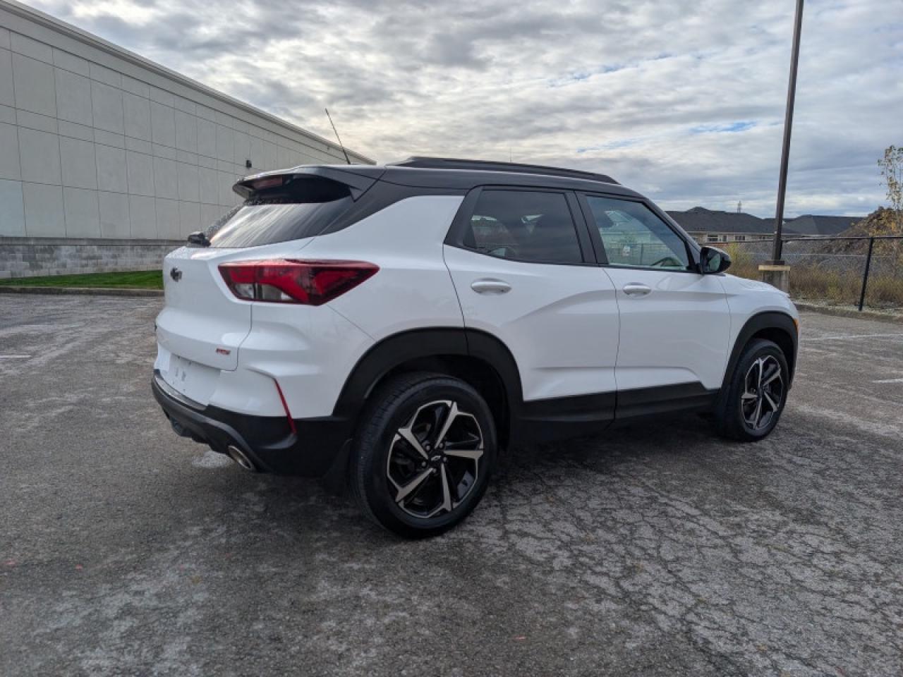 2023 Chevrolet TrailBlazer RS w/Sun & Gate Pkg  **TECH PKG** Photo