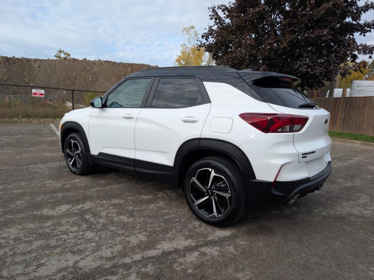 2023 Chevrolet TrailBlazer RS w/Sun & Gate Pkg  **TECH PKG** Photo