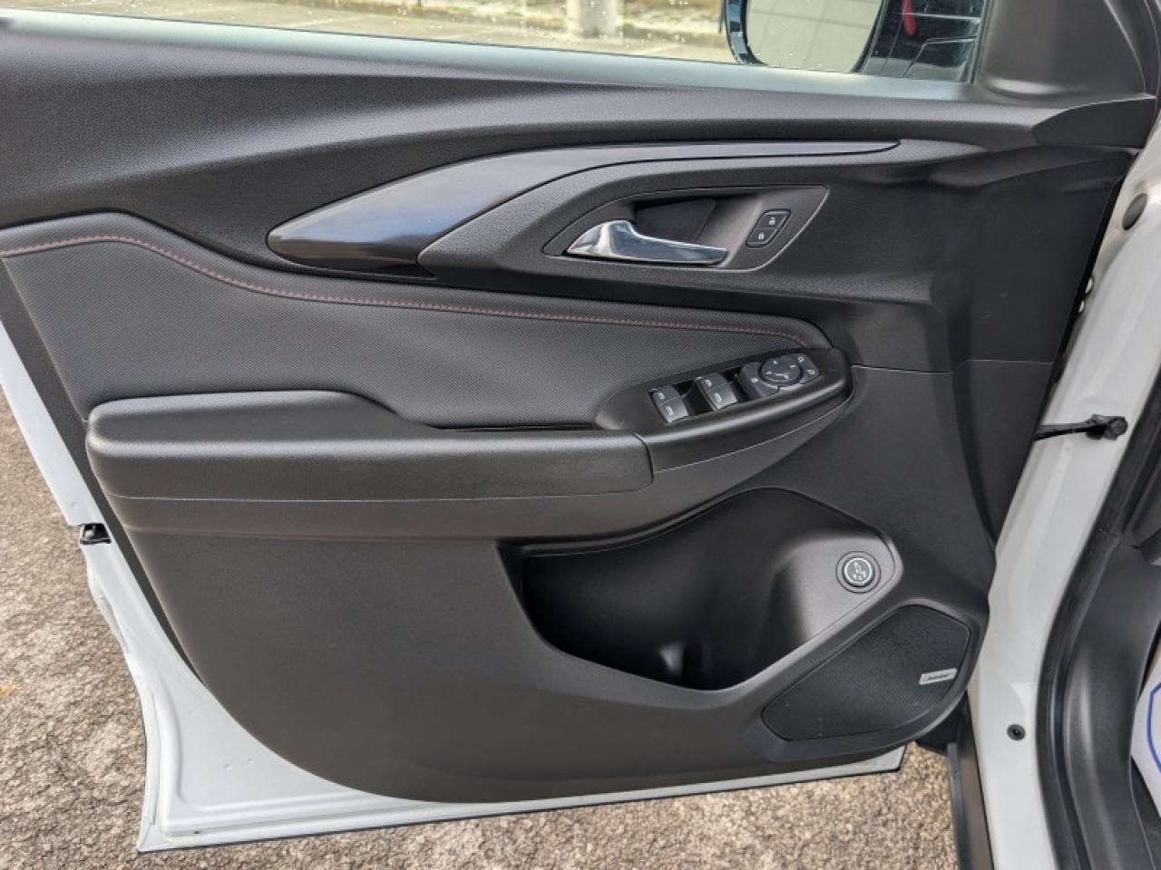 2023 Chevrolet TrailBlazer RS w/Sun & Gate Pkg  **TECH PKG** Photo