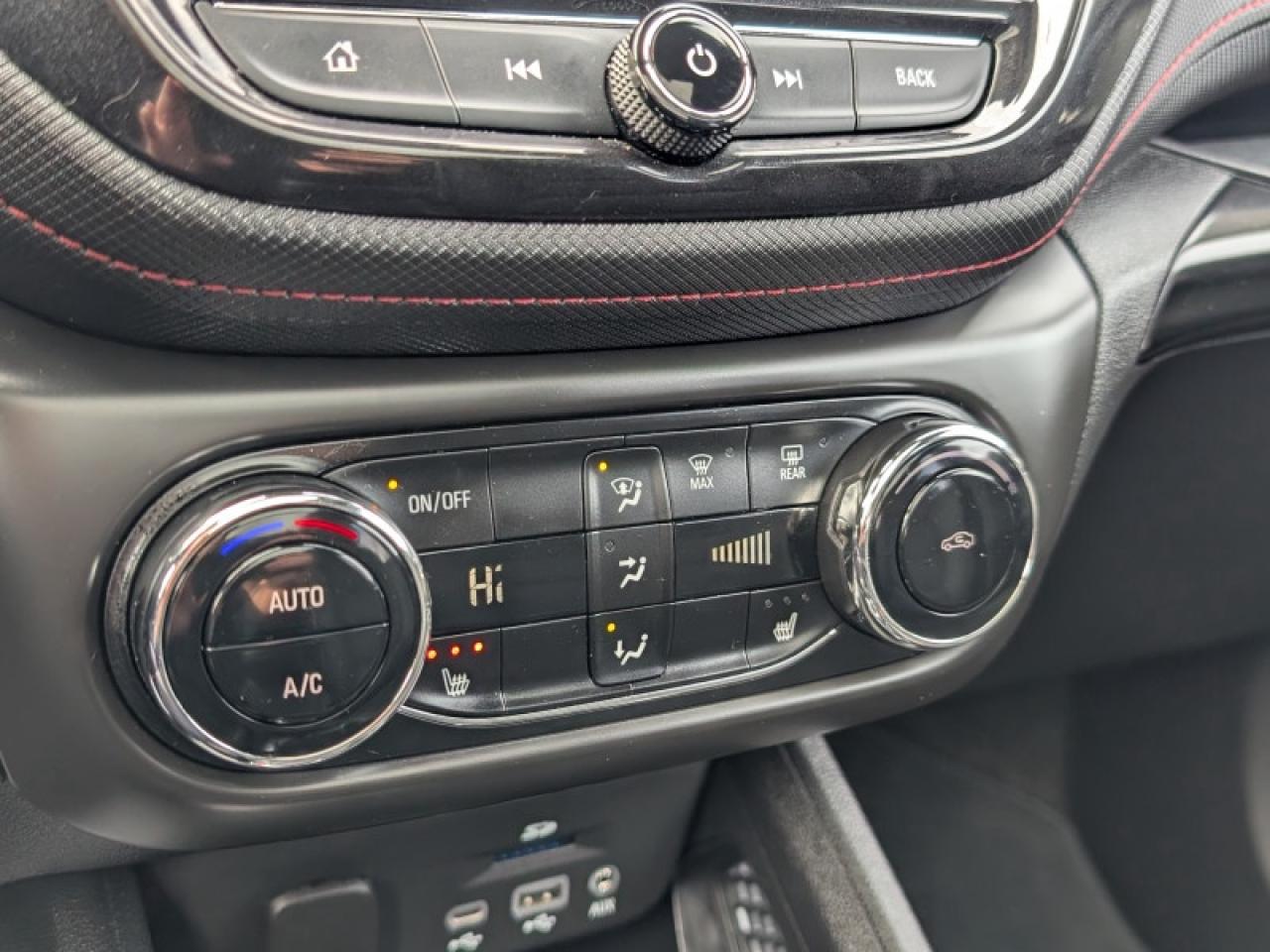 2023 Chevrolet TrailBlazer RS w/Sun & Gate Pkg  **TECH PKG** Photo