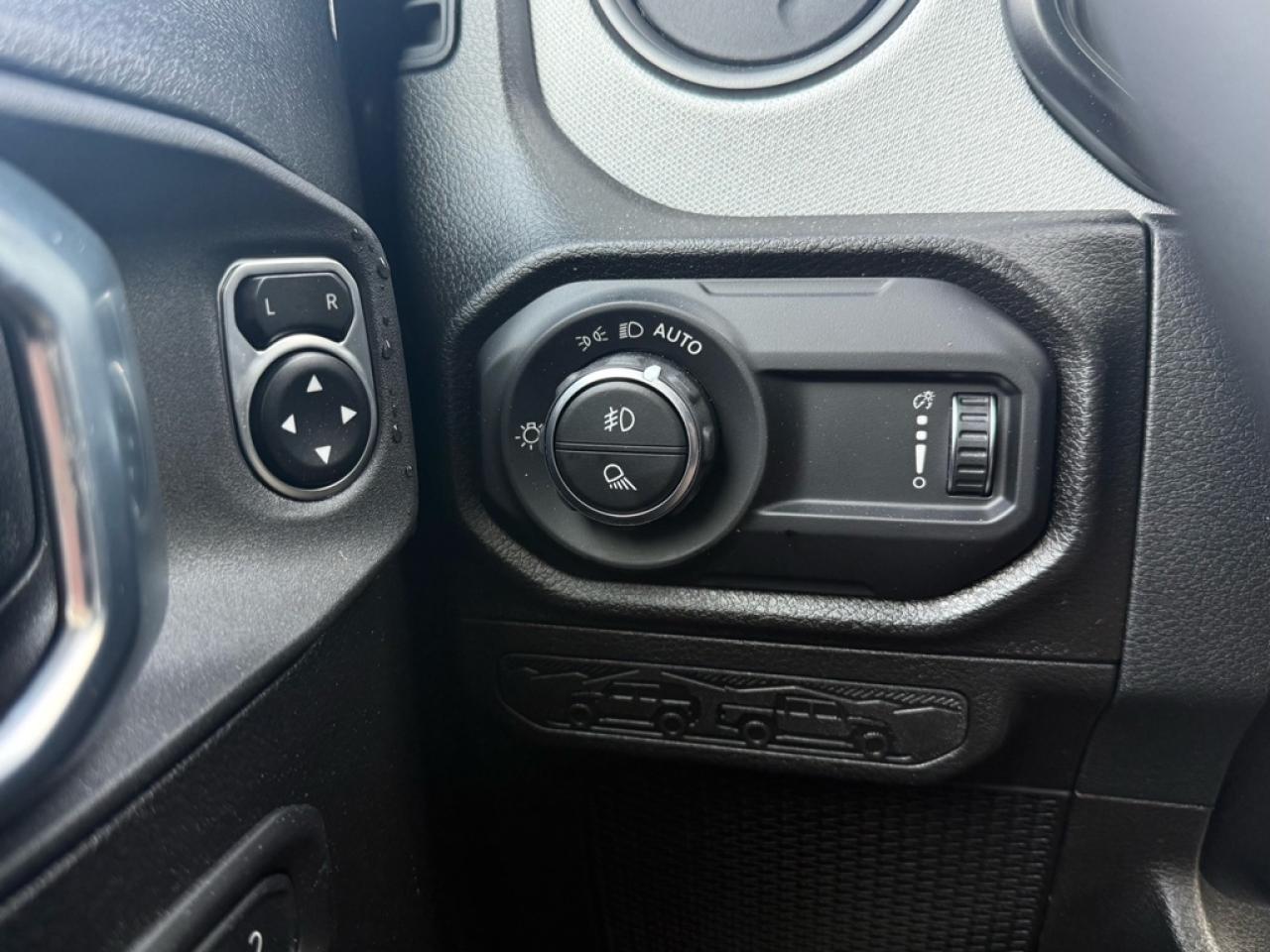 2026 Jeep Gladiator Willys  - Freedom Top - $184.28 /Wk Photo