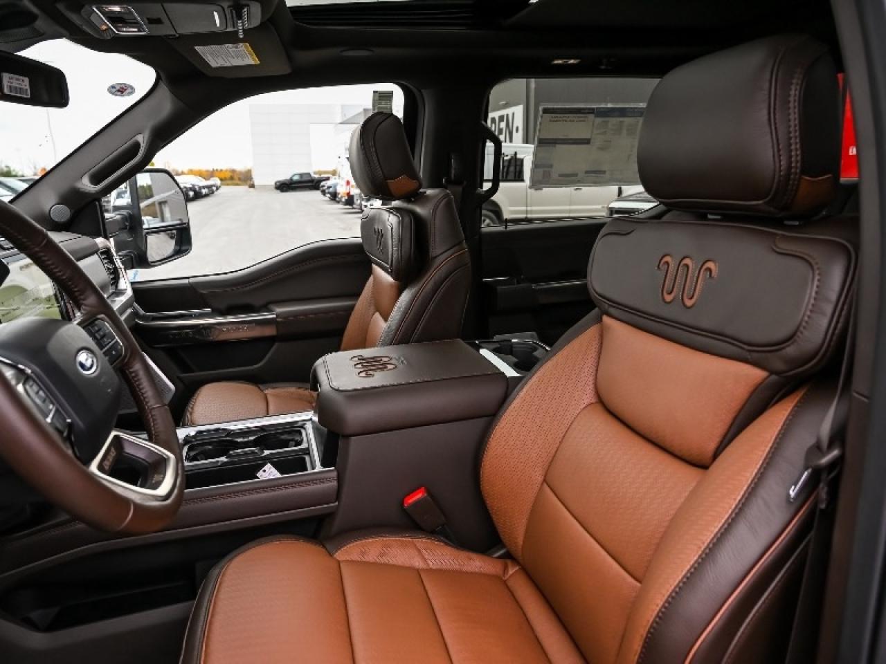 2026 Ford F-350 Super Duty SRW King Ranch Photo