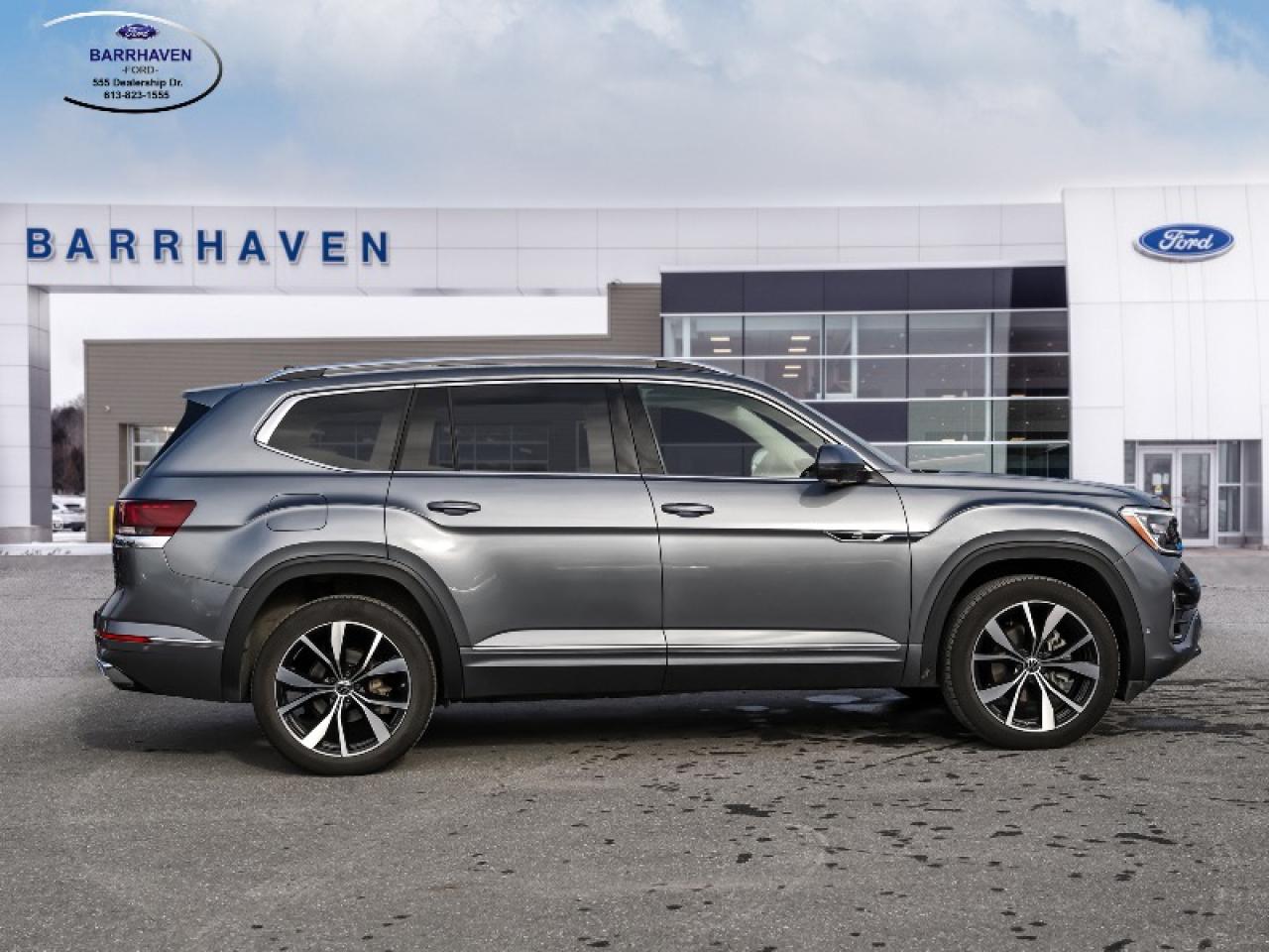 2024 Volkswagen Atlas EXECLINE Photo