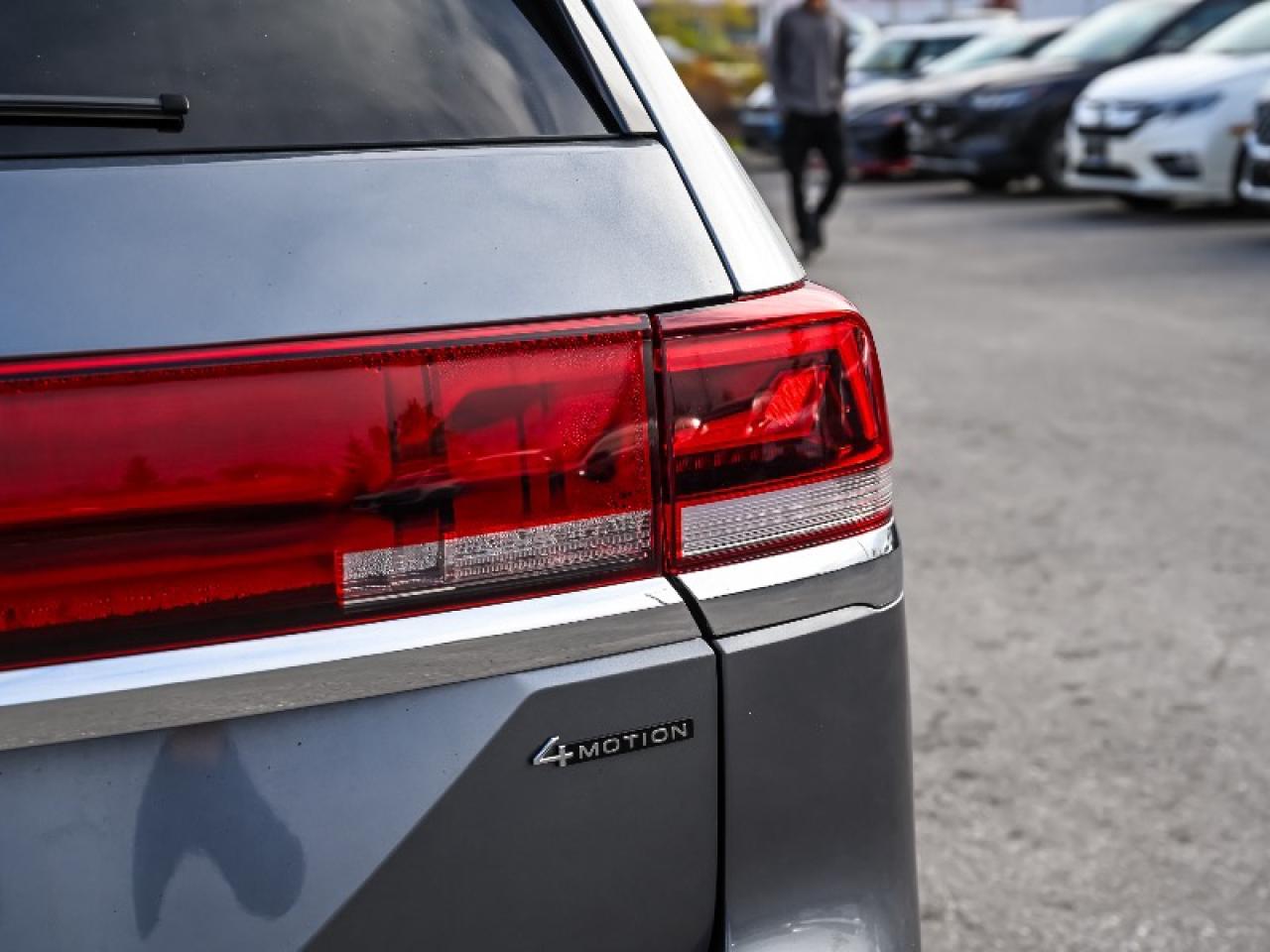 2024 Volkswagen Atlas EXECLINE Photo