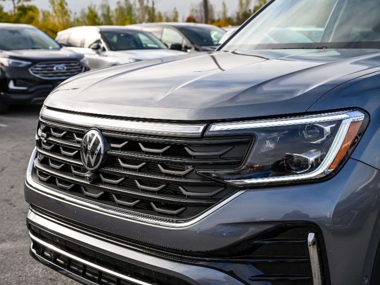 2024 Volkswagen Atlas EXECLINE Photo