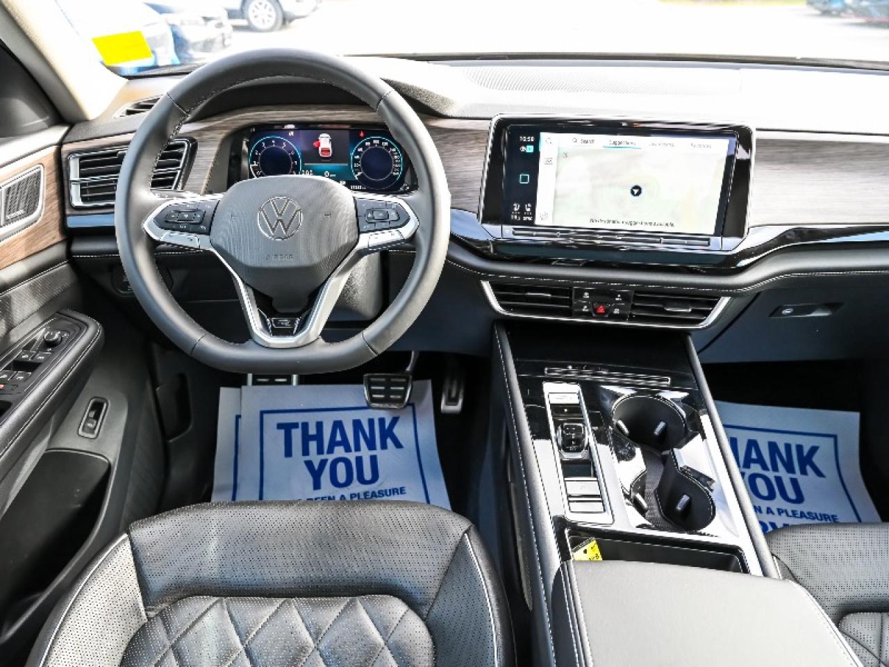 2024 Volkswagen Atlas EXECLINE Photo