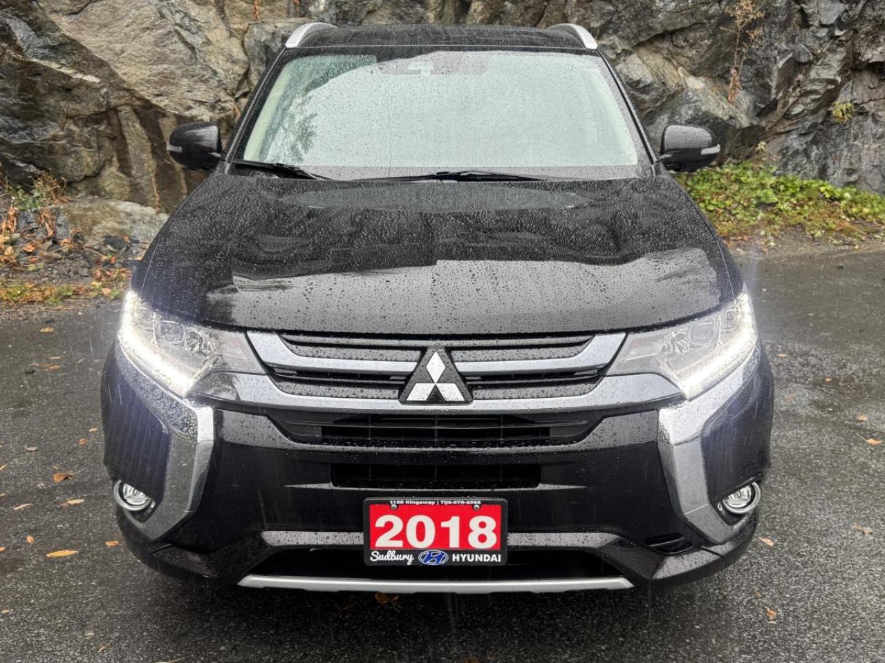 2018 Mitsubishi Outlander Phev GT S-AWC Photo2