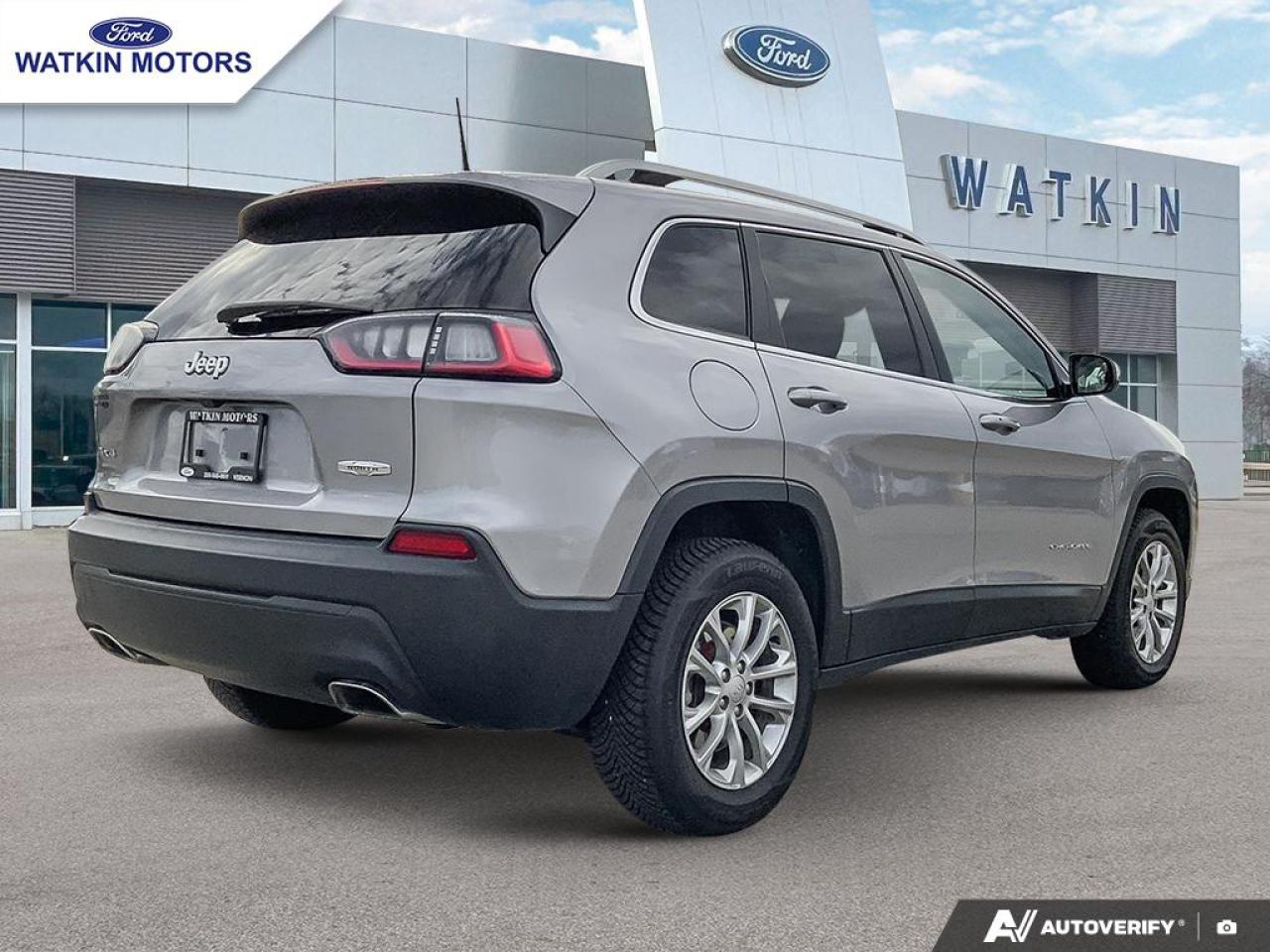 2019 Jeep Cherokee North Photo29