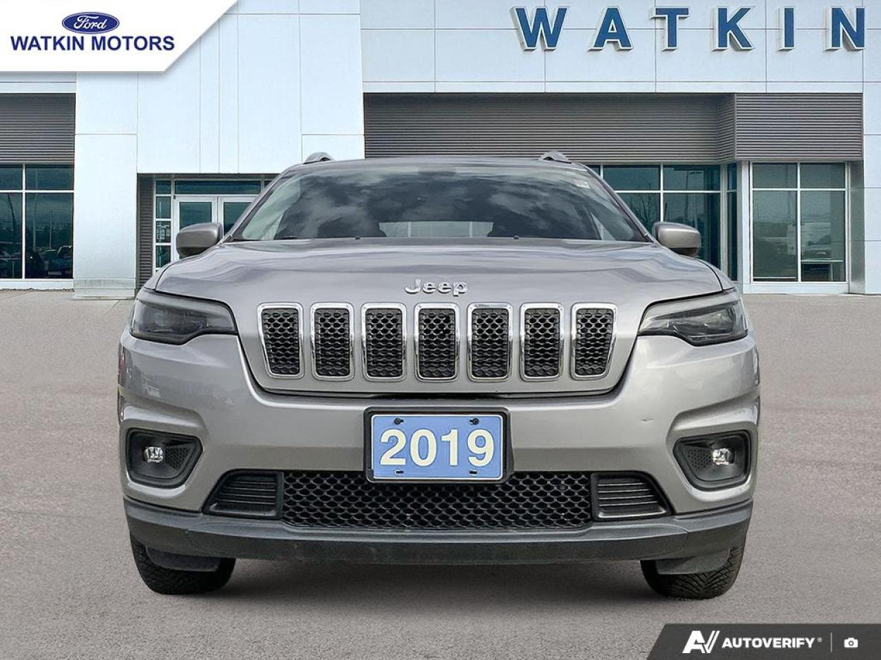 2019 Jeep Cherokee North Photo7