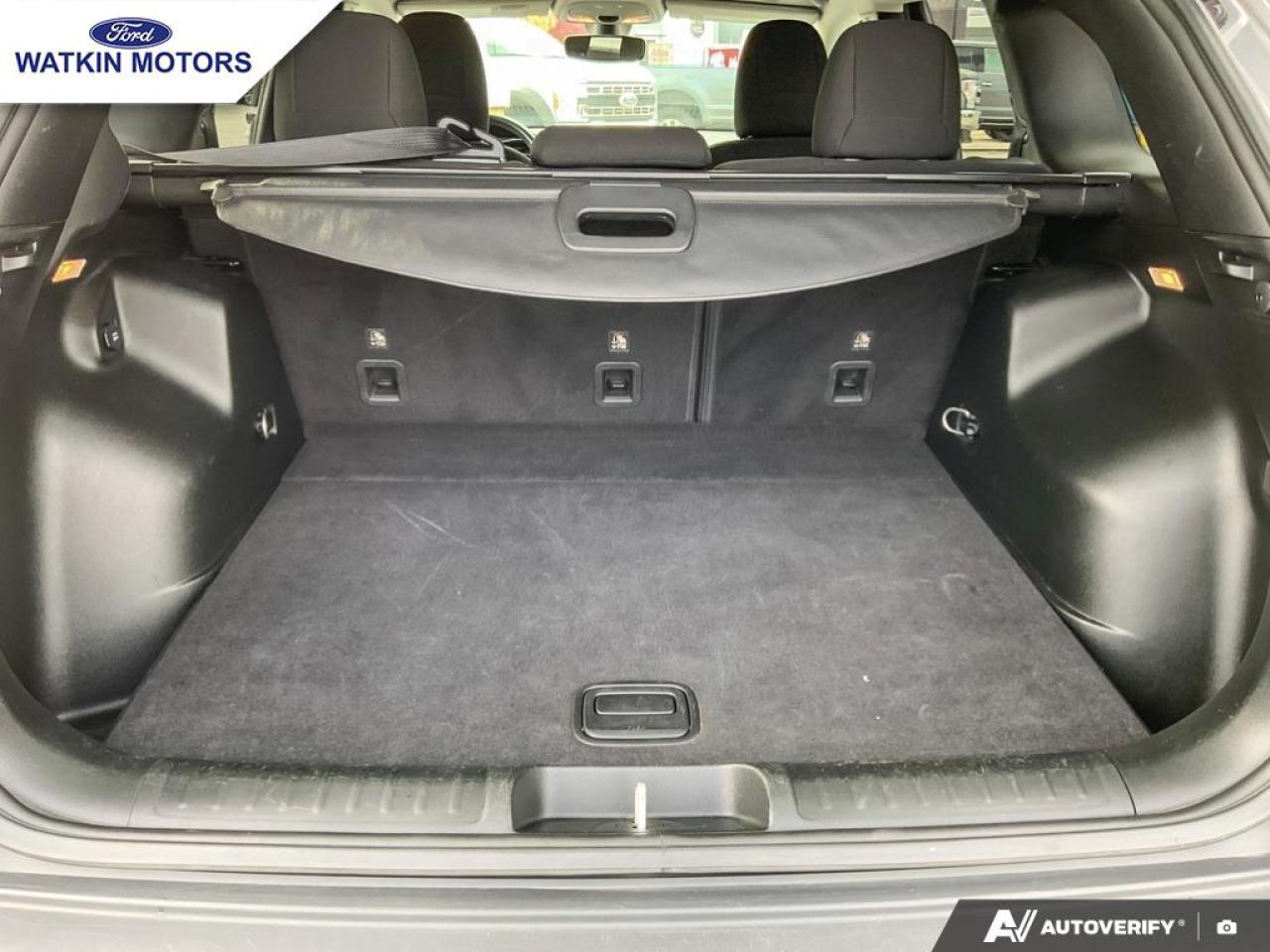 2019 Jeep Cherokee North Photo29