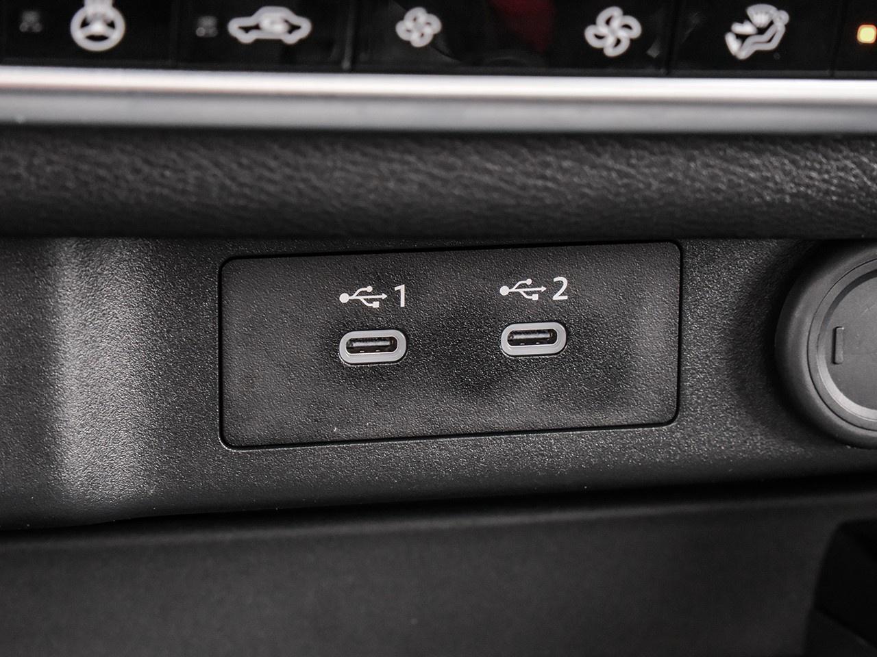 2024 Nissan Rogue SV MOONROOF Photo