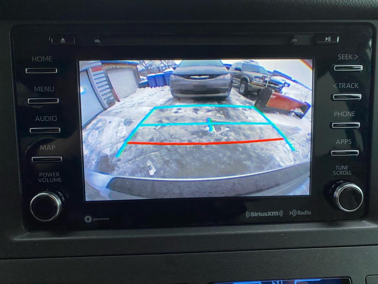 2020 Toyota Sienna LE 8-Passenger Photo