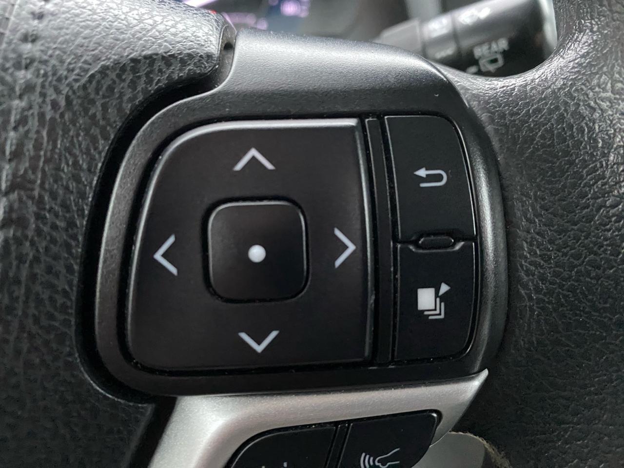 2020 Toyota Sienna LE 8-Passenger Photo