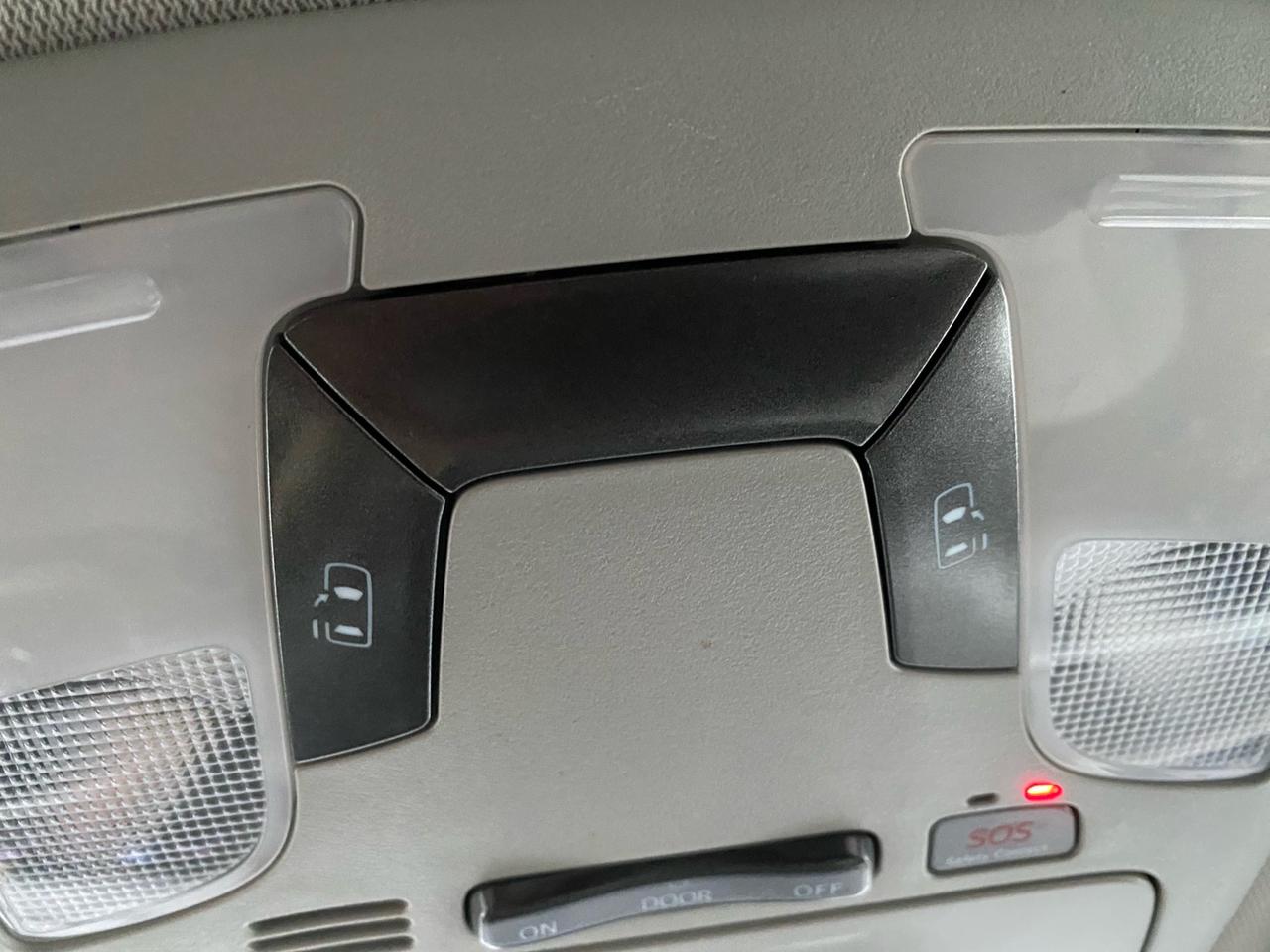 2020 Toyota Sienna LE 8-Passenger Photo