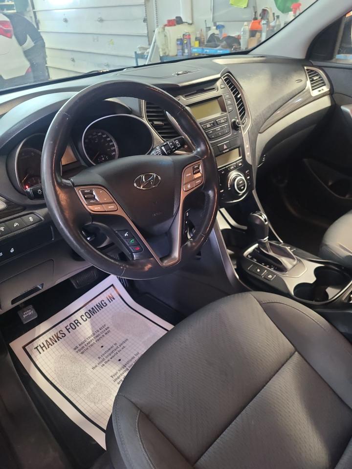 2016 Hyundai Santa Fe Sport Premium - Photo #5