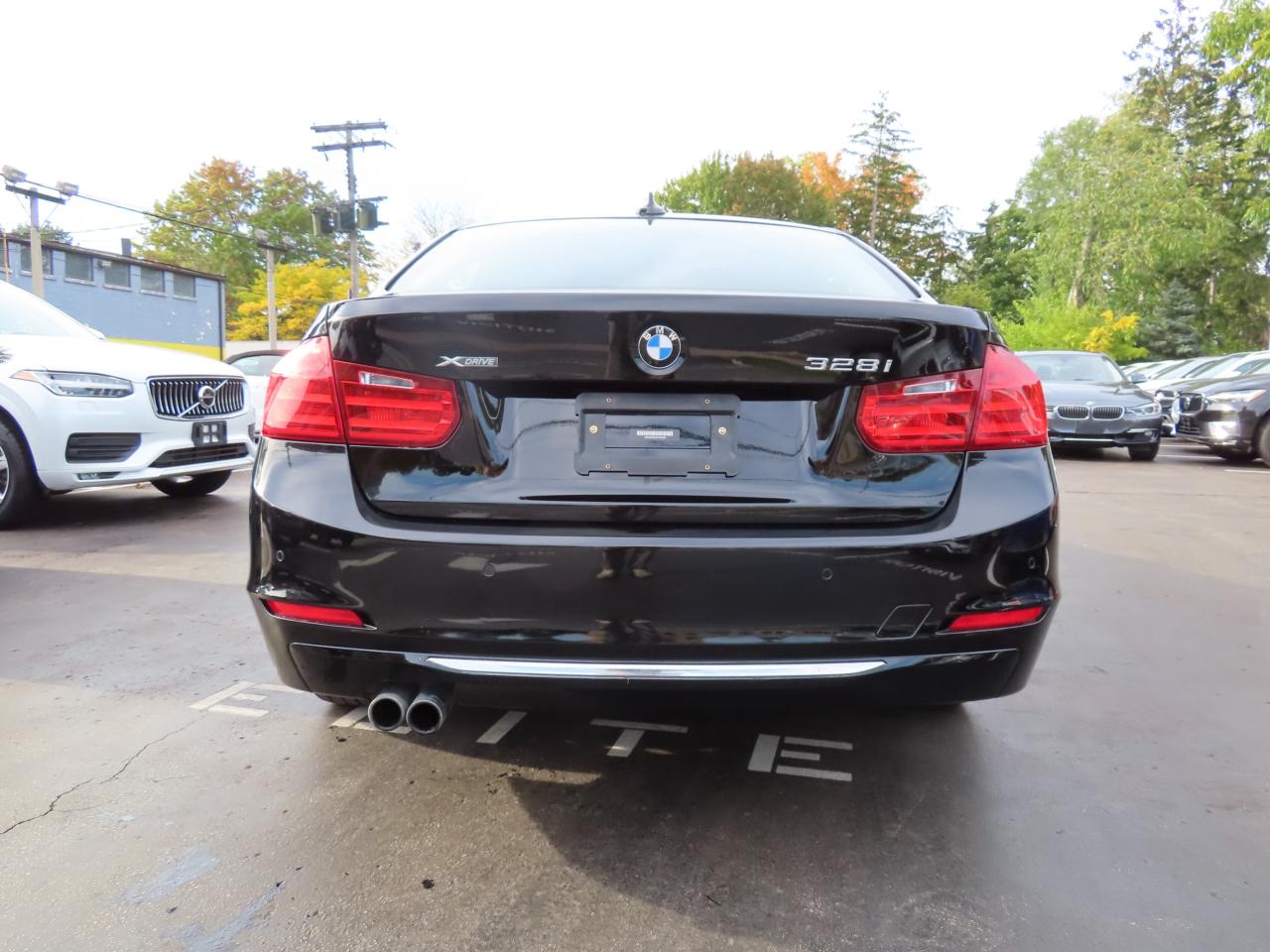 2013 BMW 3 Series 328i XDrive AWD - Navigation System - Leather !! Photo