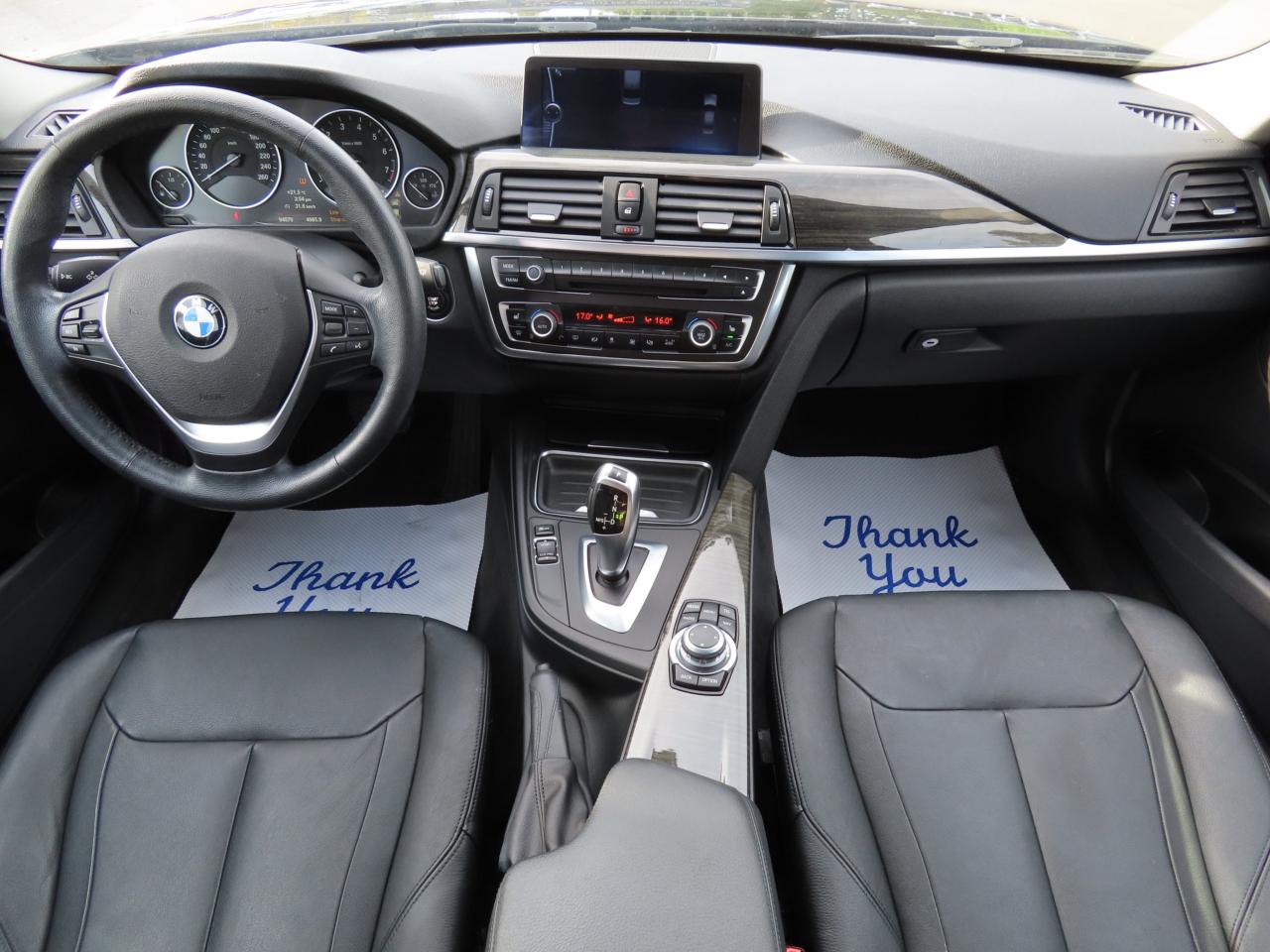 2013 BMW 3 Series 328i XDrive AWD - Navigation System - Leather !! Photo