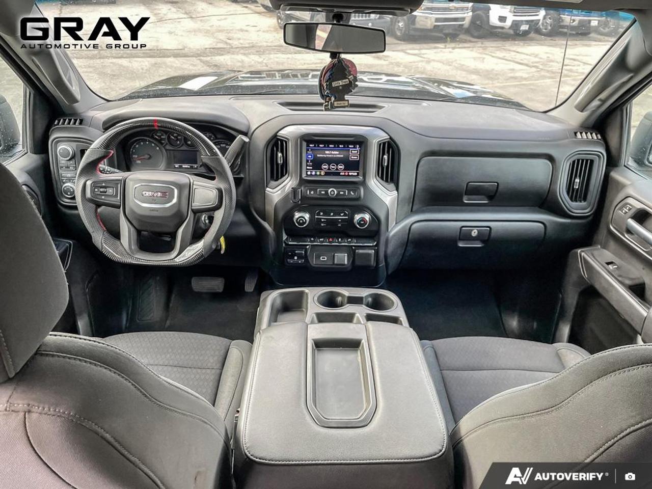 2020 GMC Sierra 1500 SLE Photo