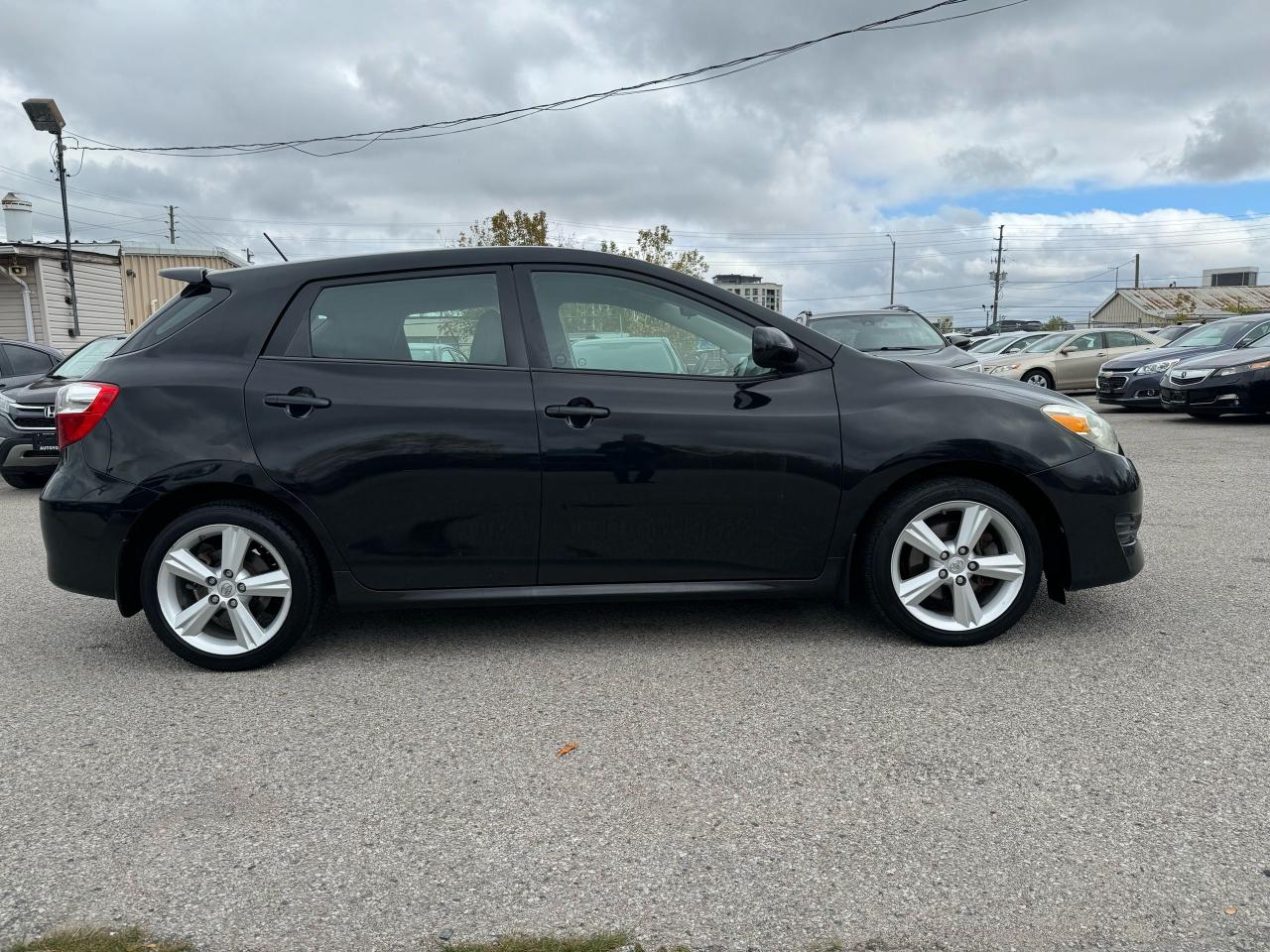 2009 Toyota Matrix XR - Photo #4