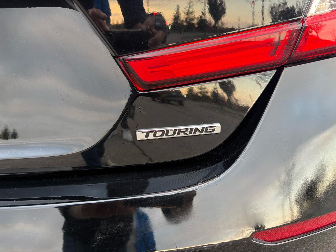 2019 Honda Accord Touring - Photo #7