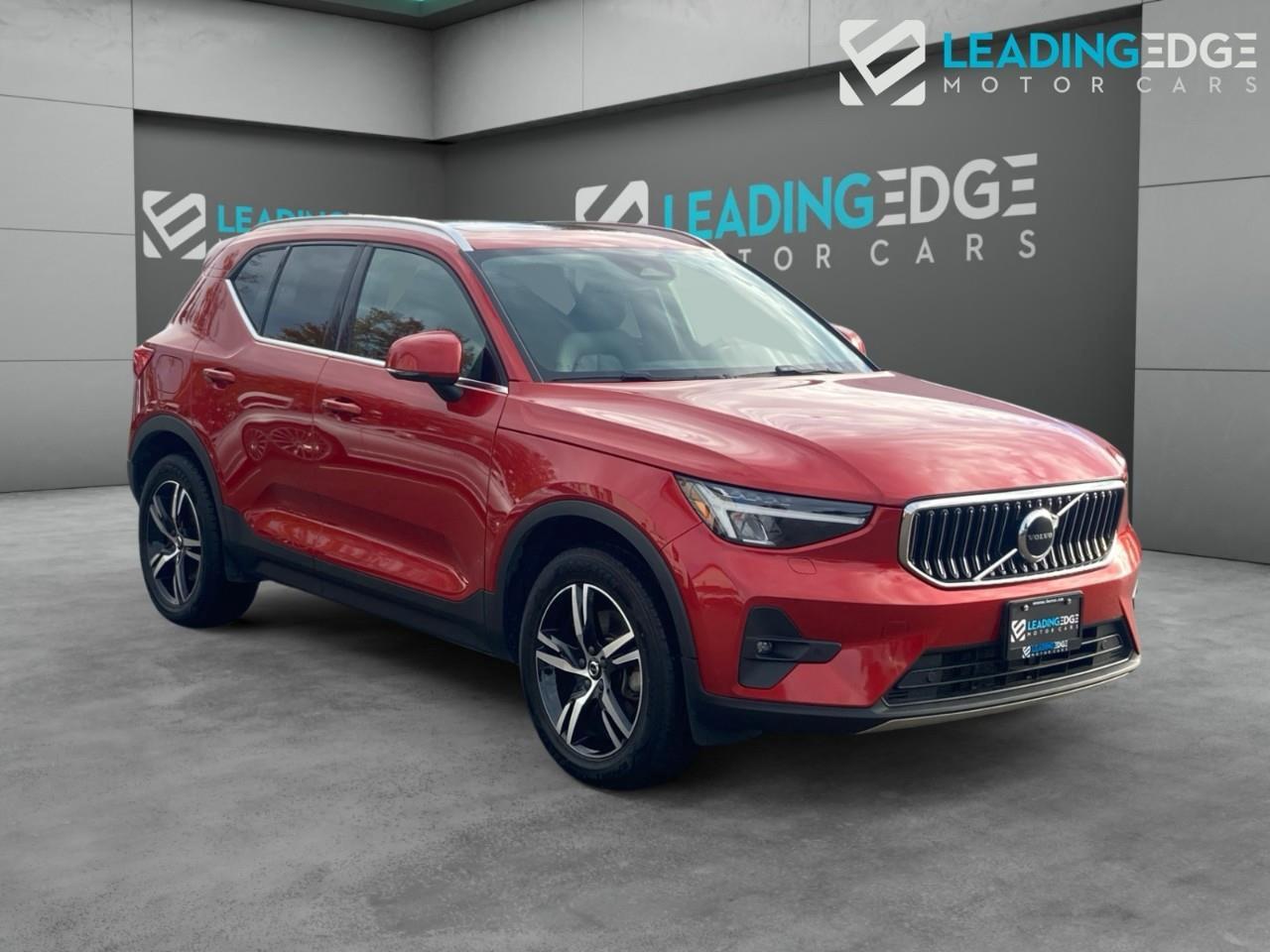 2023 Volvo XC40 B5 Plus Bright Theme Photo