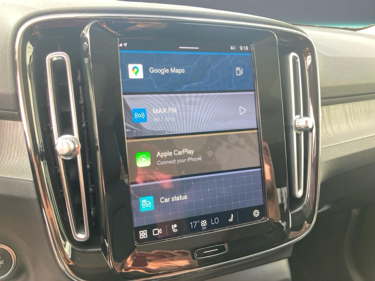 2023 Volvo XC40 B5 Plus Bright Theme Photo