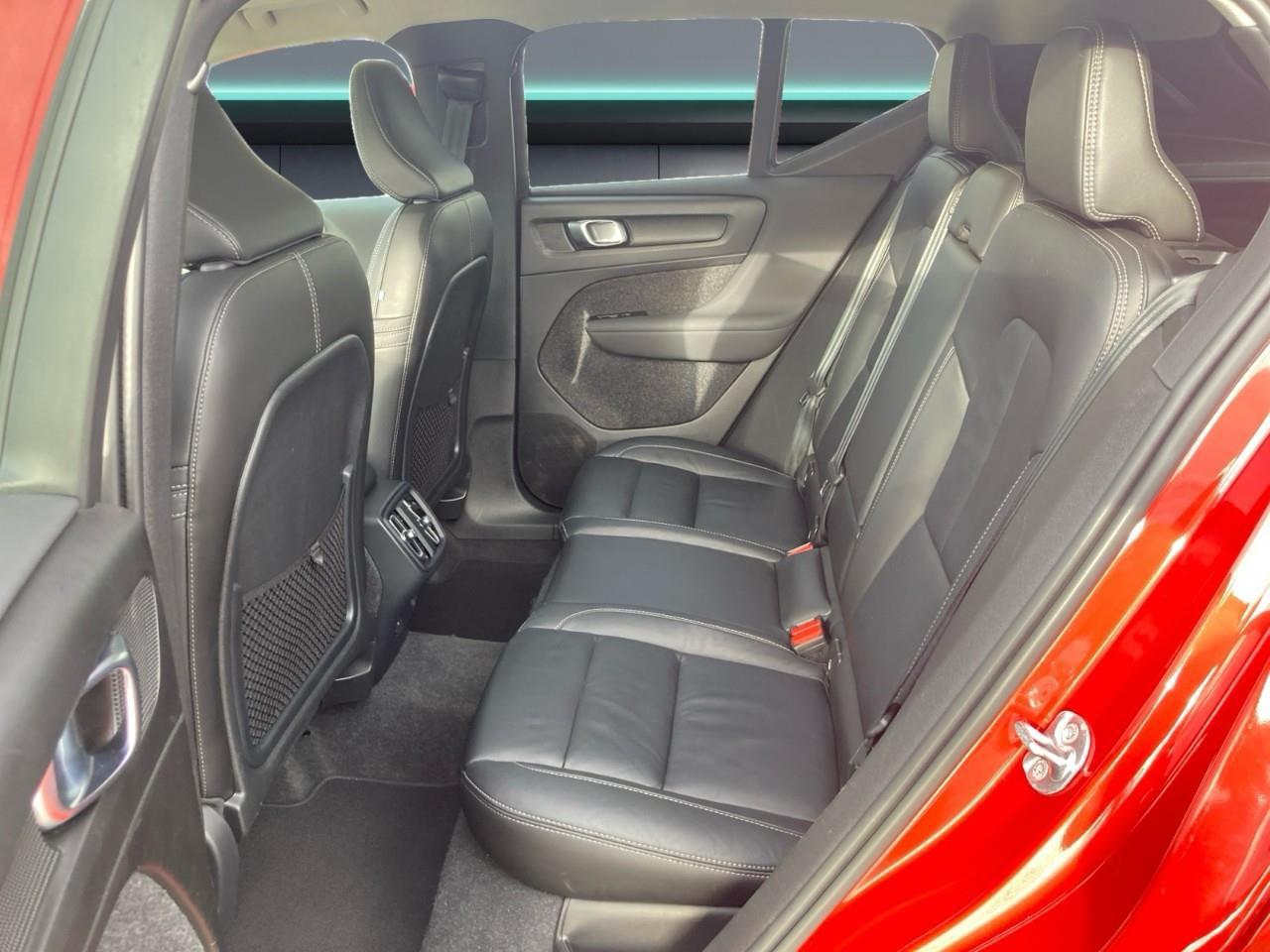 2023 Volvo XC40 B5 Plus Bright Theme Photo